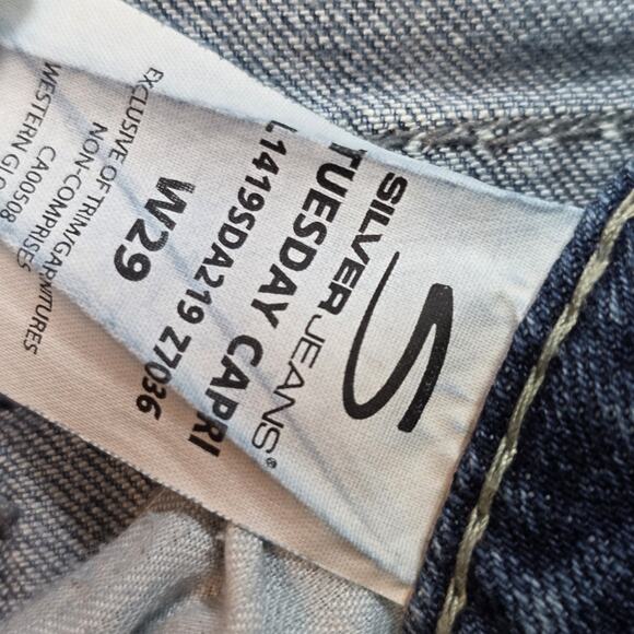 Silver Jeans Womens 29 Tuesday Capri Distressed Medium Wash Blue Denim - Picture 8 of 12
